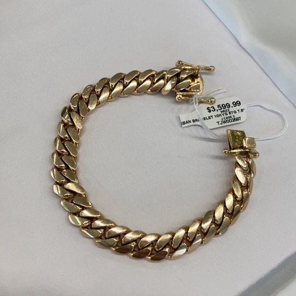 57g of 10k Cuban Link Bracelet - Picture 3 of 10